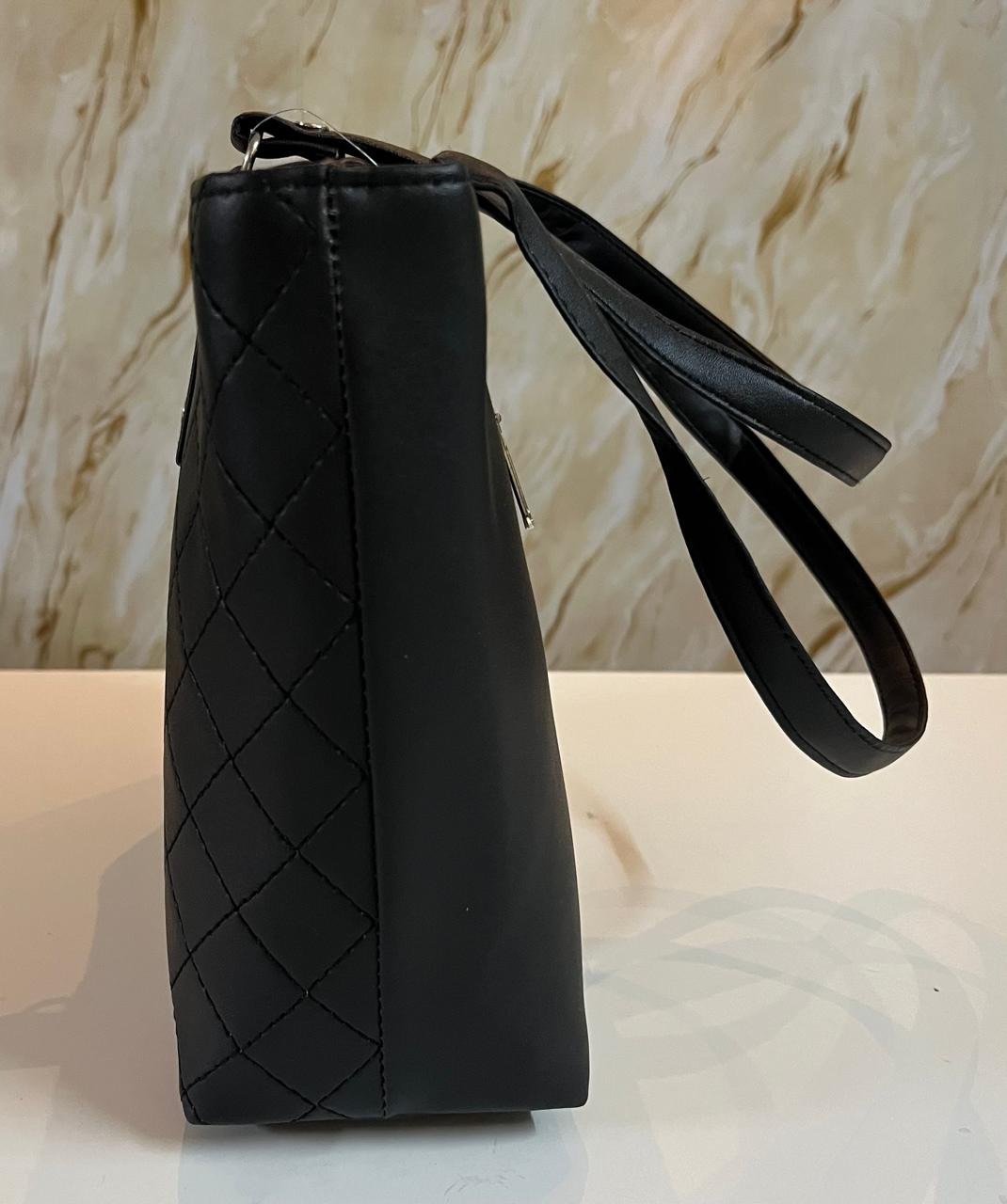 Classic Black Colour - Image 3