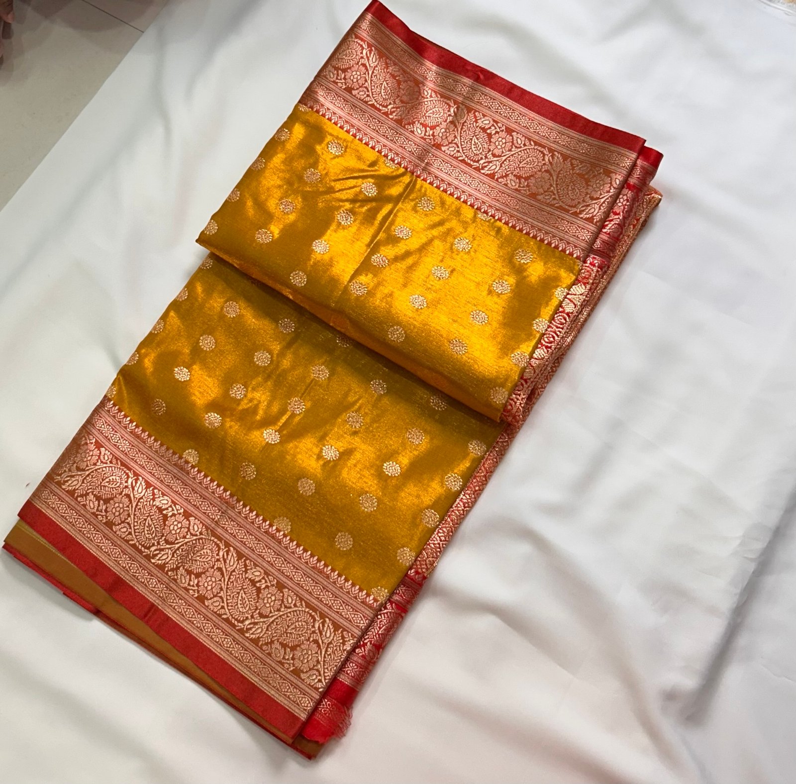 Yellow Colour Pattu Saree - Image 2