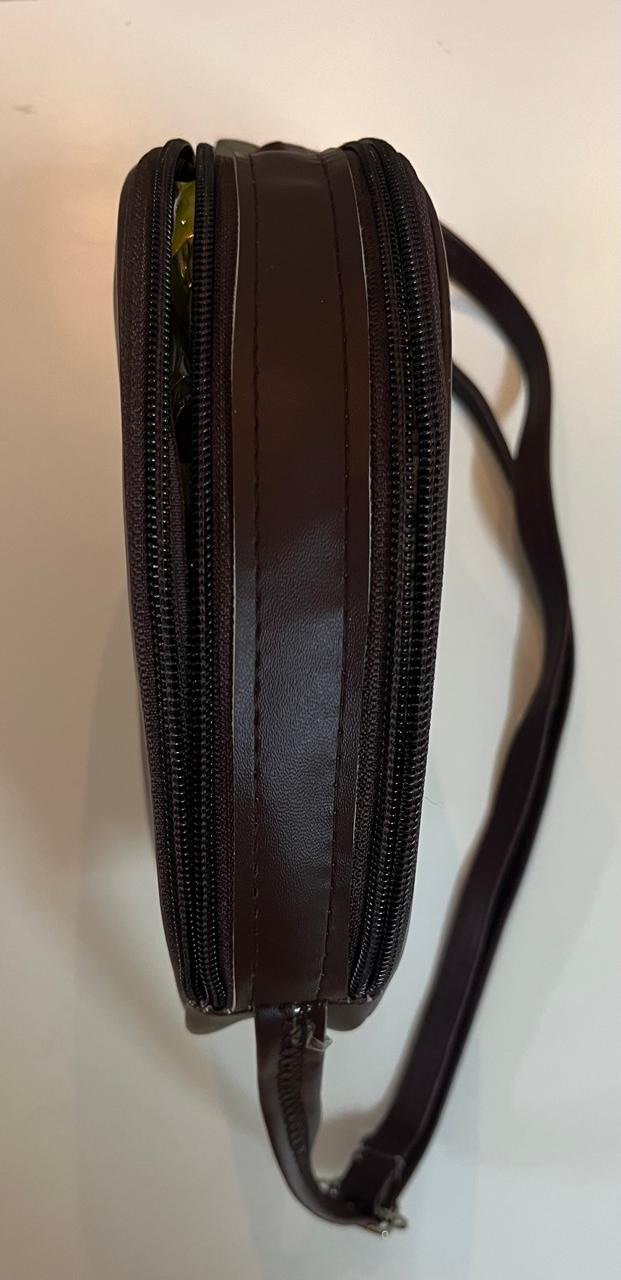 Dark brown colour - Image 3