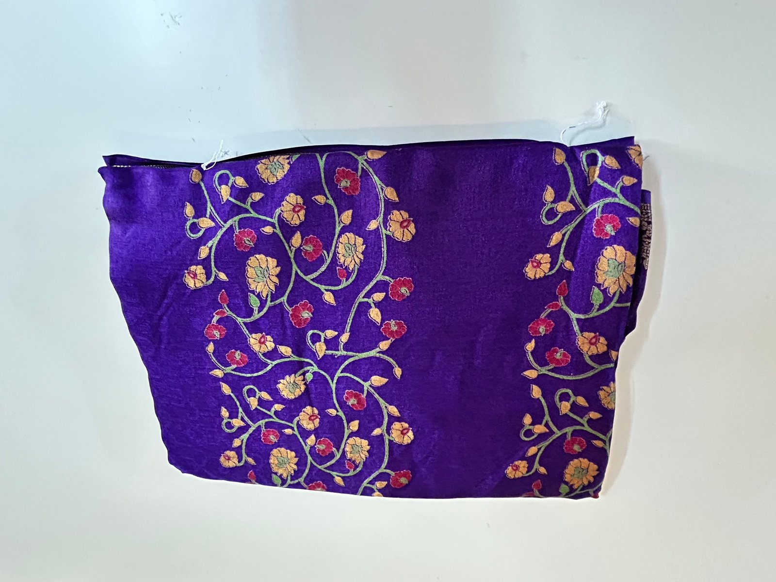 Elegant Purple Saree - Image 2