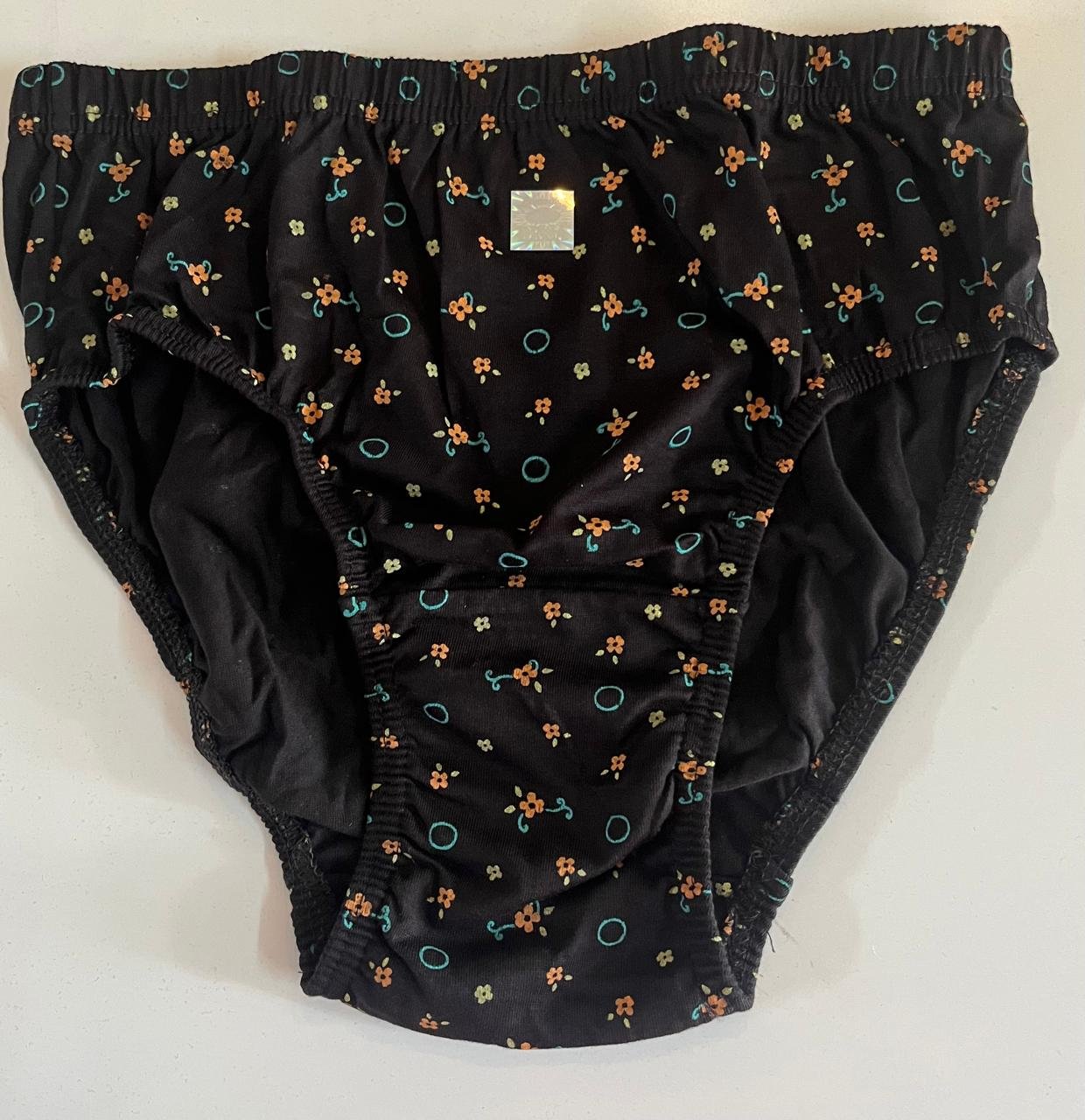 Dissa women's panty in black with a multicolour floral - Image 2