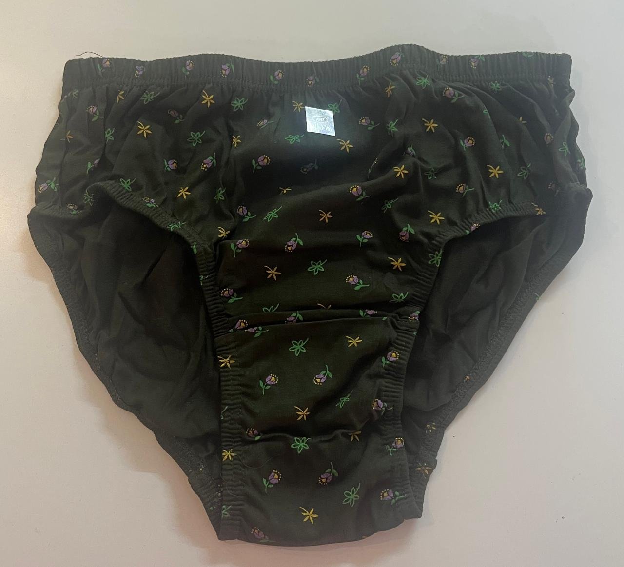 Dissa women's panty in black with a multicolour floral - Image 2